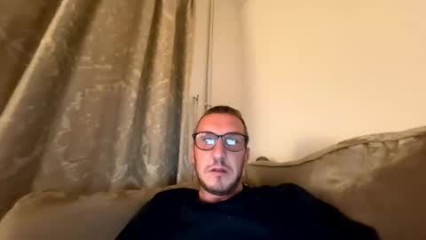 brettbigdee online show from May 2026 01:02:04 AM