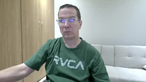 Brett online show from April 2026 07:07:02 PM