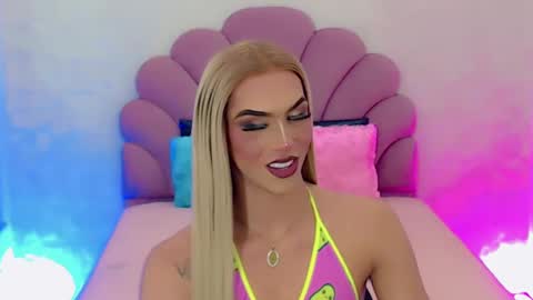 BRIANA online show from February 2025 06:48:01 AM