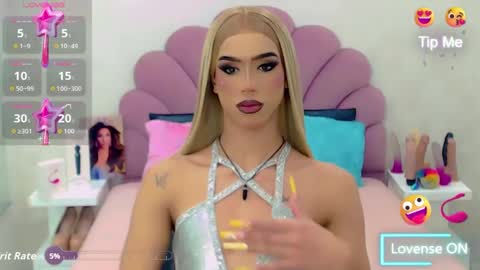 BRIANA online show from September 2025 06:35:02 AM