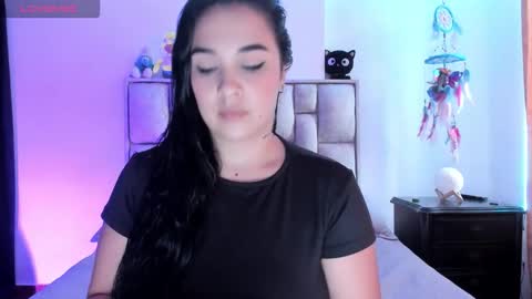     online show from November 2025 06:41:02 PM