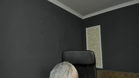 Brian online show from December 2025 06:53:02 AM