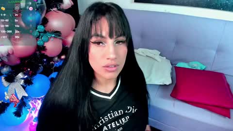 brianna2100 online show from December 2024 08:44:02 AM