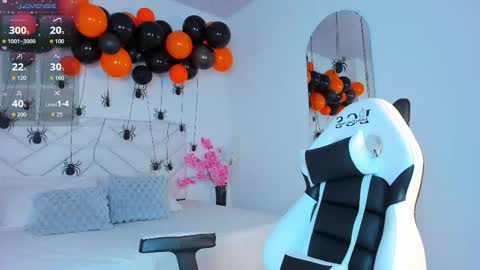   online show from October 2025 11:06:02 AM