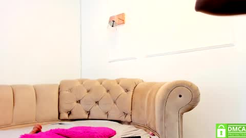 Snapshot of briannaduque chatting on February 2025 04:35:02 PM Brianna online show from February 2025 04:35:02 PM