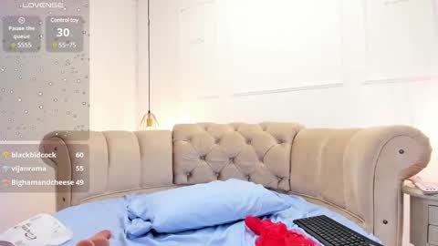 Snapshot of briannaduque chatting on February 2025 06:52:02 PM Brianna online show from February 2025 06:52:02 PM