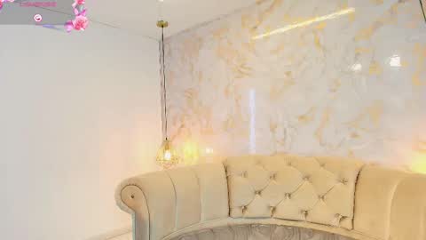 Snapshot of briannaduque chatting on October 2025 12:01:02 PM Brianna online show from October 2025 12:01:02 PM