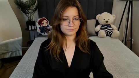 briarwynn online show from November 2025 08:10:01 PM