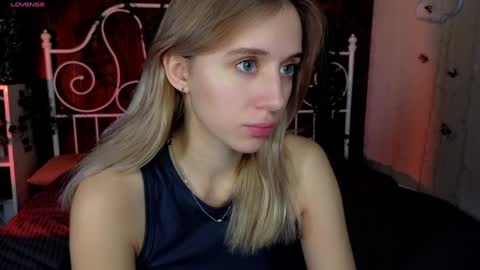 Snapshot of bridgetgodbold chatting on December 2024 07:43:01 AM Mary online show from December 2024 07:43:01 AM