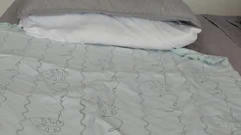    online show from January 2025 02:08:02 PM