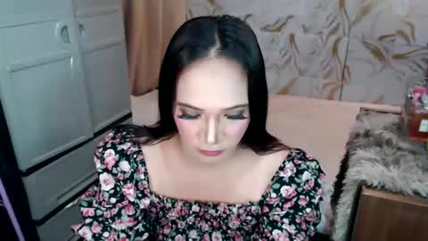 Snapshot of bridgettlovesyou chatting on May 2026 06:53:01 AM BRIDGETT online show from May 2026 06:53:01 AM