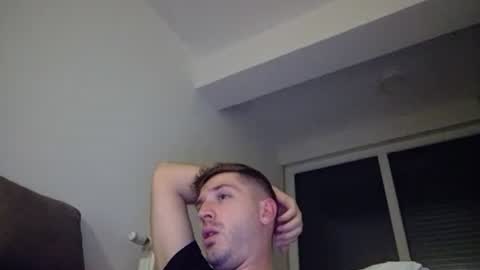 brii0000 online show from December 2024 07:32:02 PM