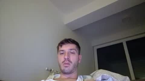 brii0000 online show from December 2024 03:15:02 PM