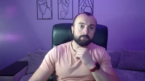 brindlefly69 online show from October 2025 11:10:02 AM