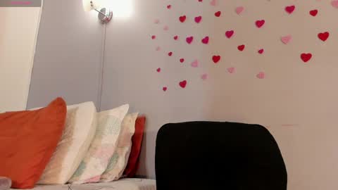 Snapshot of britanny_w chatting on May 2026 07:34:02 PM Brithaty online show from May 2026 07:34:02 PM