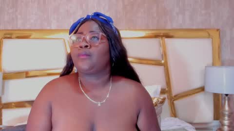 Britany jhonson online show from October 2025 01:41:02 AM