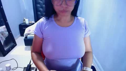 britanyx1 online show from February 2026 02:24:02 PM