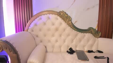 brithanysummer online show from November 2025 05:39:02 AM