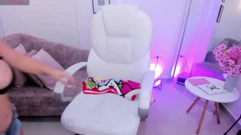 Brith online show from October 2025 06:39:01 PM