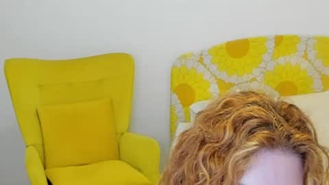 Snapshot of britishmilfpenelope chatting on June 2026 05:26:02 AM Penelope online show from June 2026 05:26:02 AM