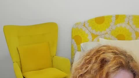 Snapshot of britishmilfpenelope chatting on June 2026 03:18:02 AM Penelope online show from June 2026 03:18:02 AM