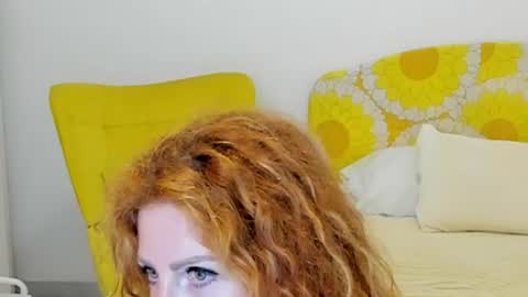 Snapshot of britishmilfpenelope chatting on July 2026 03:23:02 AM Penelope online show from July 2026 03:23:02 AM