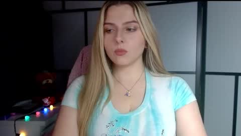 BritneyGlow online show from December 2024 03:42:01 PM