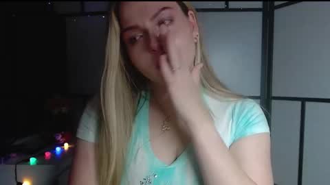 BritneyGlow online show from December 2024 01:42:01 AM