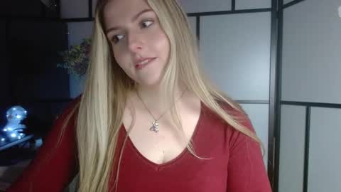 BritneyGlow online show from December 2024 10:04:01 PM