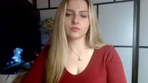 BritneyGlow online show from December 2024 10:41:02 PM