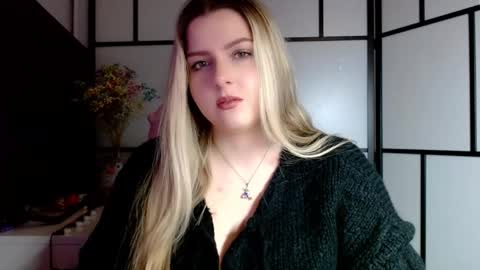 BritneyGlow online show from January 2025 09:58:01 PM