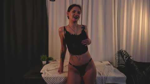 my name is Britney Im 18 years old I love to draw and want to learn to dance online show from March 2026 05:41:01 PM