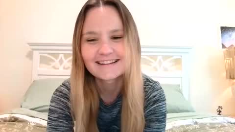 Britt    online show from June 2026 04:18:02 PM