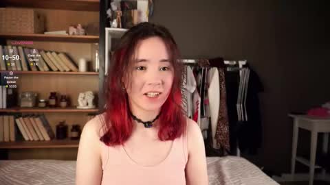 Lina online show from November 2025 11:32:02 AM