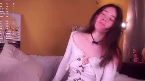 Snapshot of britthe chatting on May 2026 01:18:02 PM Lina online show from May 2026 01:18:02 PM