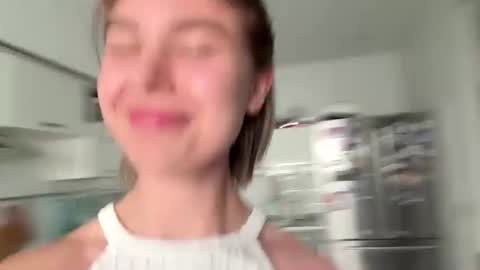Snapshot of brittniboensch chatting on July 2026 02:20:01 PM Nova online show from July 2026 02:20:01 PM