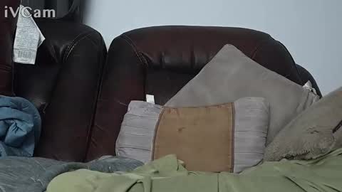 broadchatib online show from December 2025 08:33:01 AM