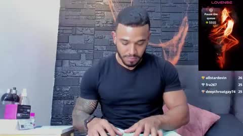 brock_hurn online show from October 2025 09:53:01 PM