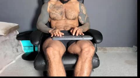 brockhurn_ online show from October 2025 10:43:02 PM