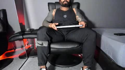 brockhurn_ online show from December 2025 11:09:01 PM