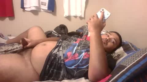 Snapshot of bronxforlife chatting on December 2024 03:51:02 AM bronxforlife online show from December 2024 03:51:02 AM