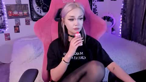 Martha online show from November 2025 12:38:01 PM