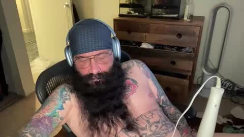 Snapshot of brooklyndreamer chatting on May 2026 01:14:01 AM Brooklyn Dreamer online show from May 2026 01:14:01 AM