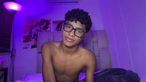 Andre online show from April 2026 03:22:01 AM