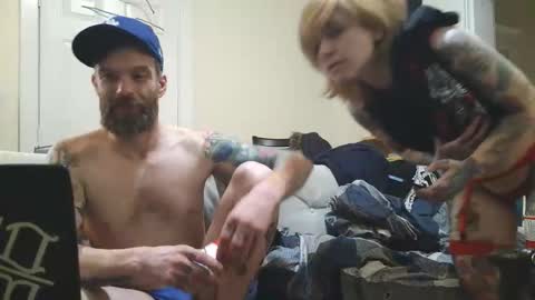 Canadiantryoncouple online show from February 2026 01:13:02 AM