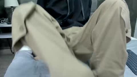 Bruce Hans online show from October 2025 11:42:02 AM