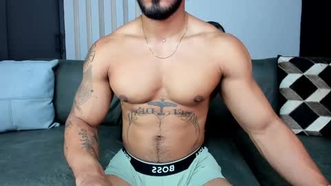 Snapshot of bruce_roldan chatting on May 2026 06:05:01 PM bruce roldan online show from May 2026 06:05:01 PM