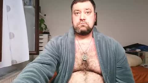 Bruce online show from September 2025 06:07:01 PM