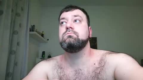 Bruce online show from November 2025 06:40:02 PM