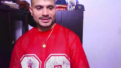 bruno_booss online show from December 2025 02:07:02 AM